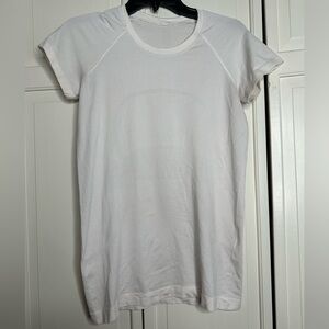 Lululemon white short sleeve Swiftly tech size 8 top
